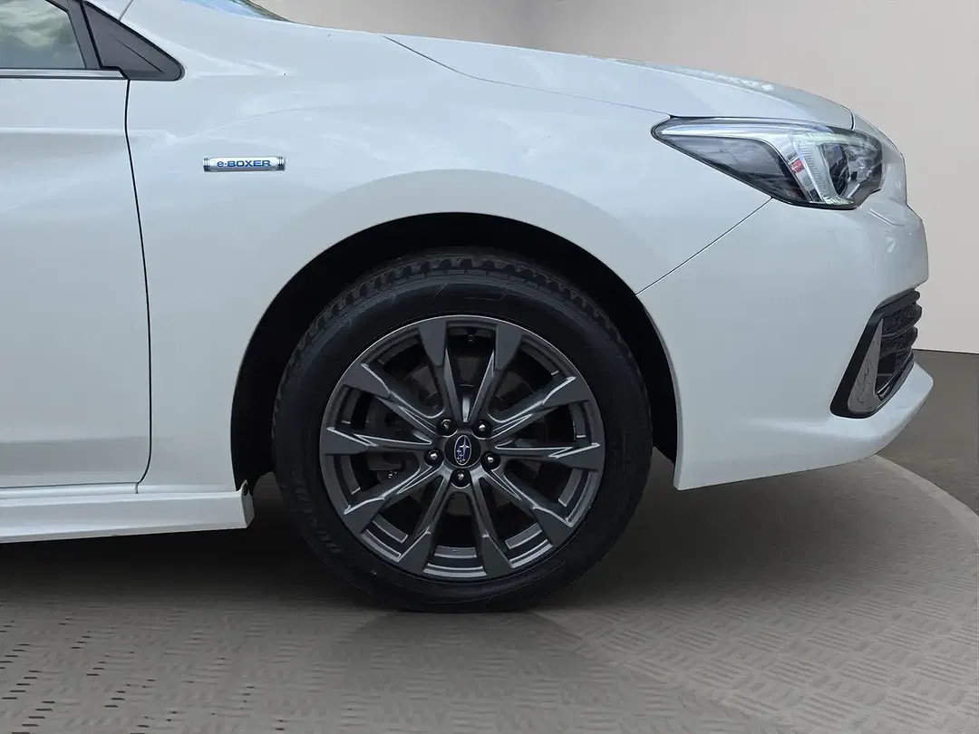 Subaru Impreza - Thumbnail 30