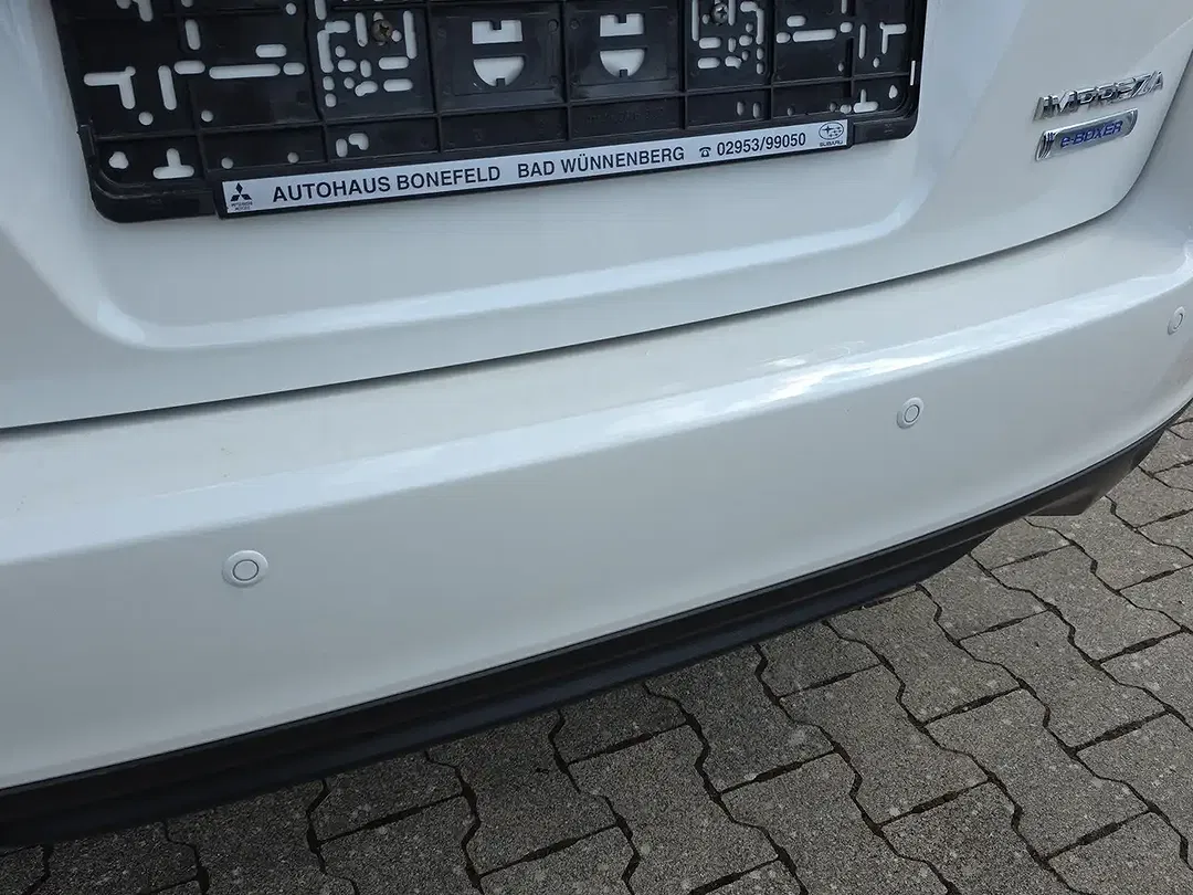 Subaru Impreza - Thumbnail 6