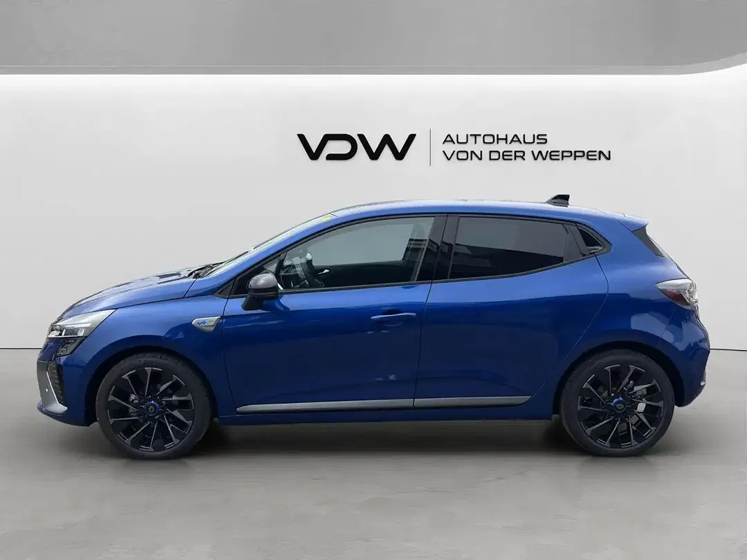 Renault Clio - Thumbnail 3