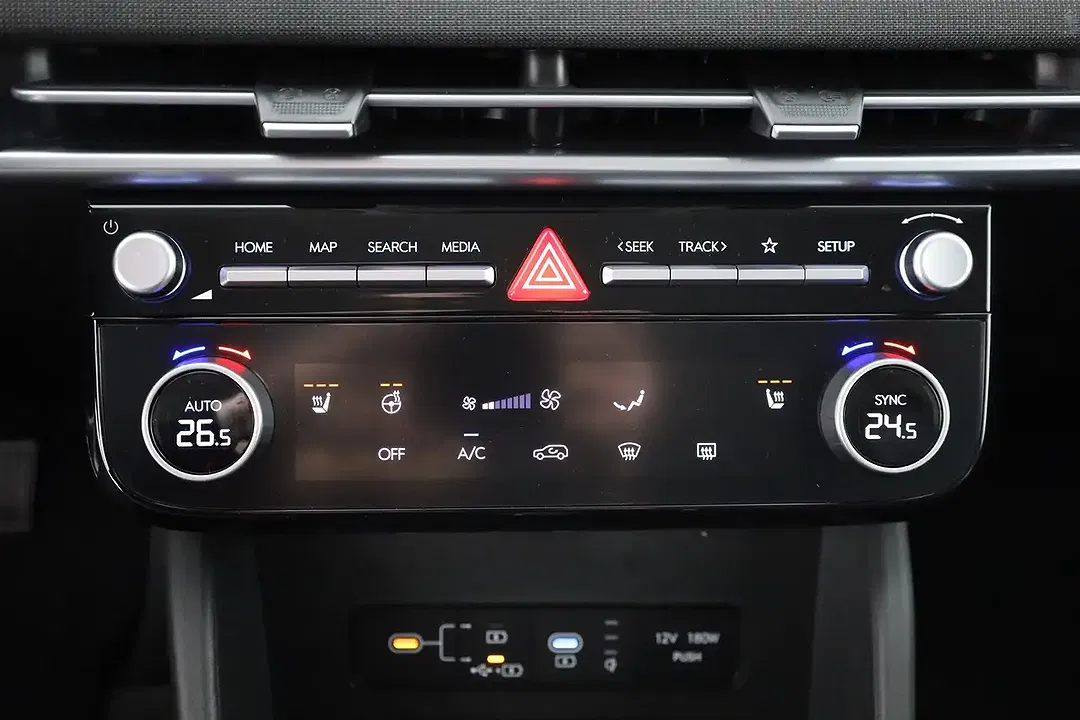 Hyundai TUCSON - Thumbnail 11