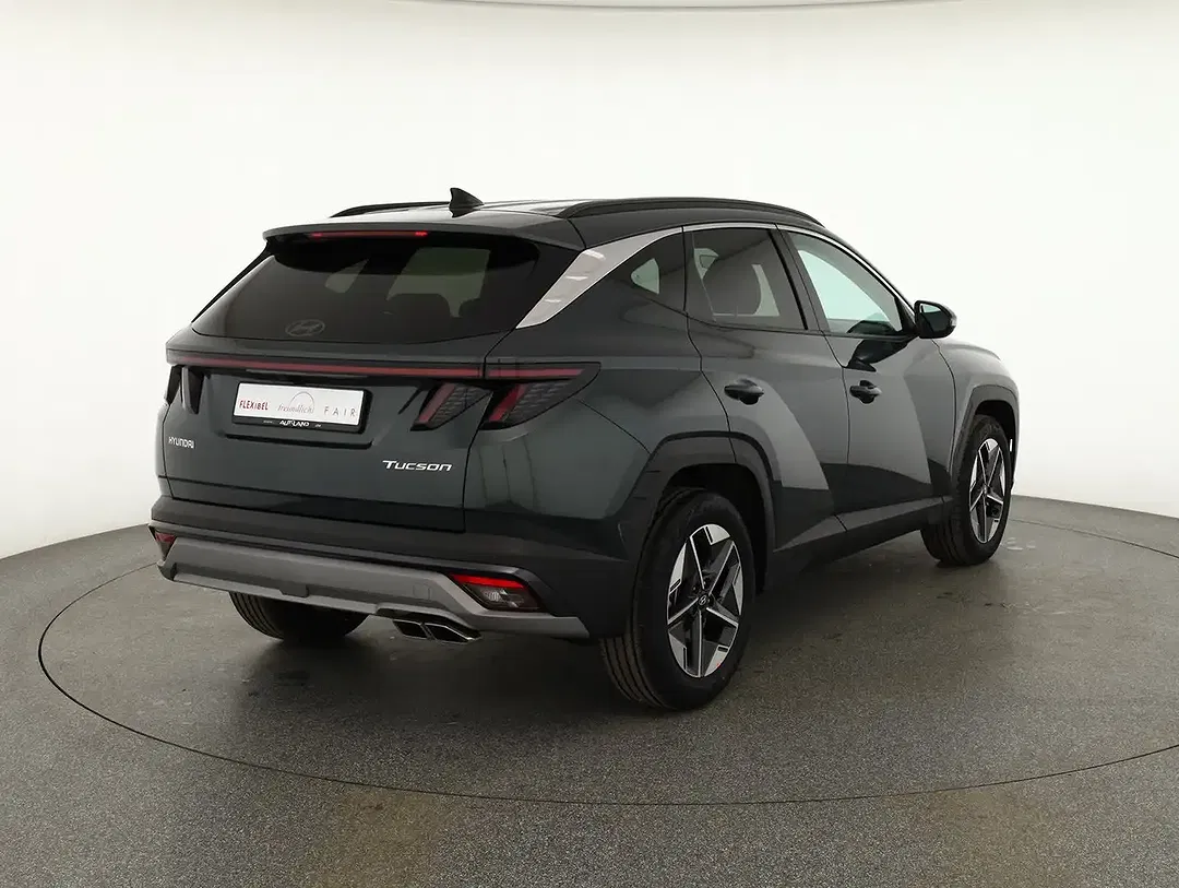 Hyundai TUCSON - Thumbnail 4