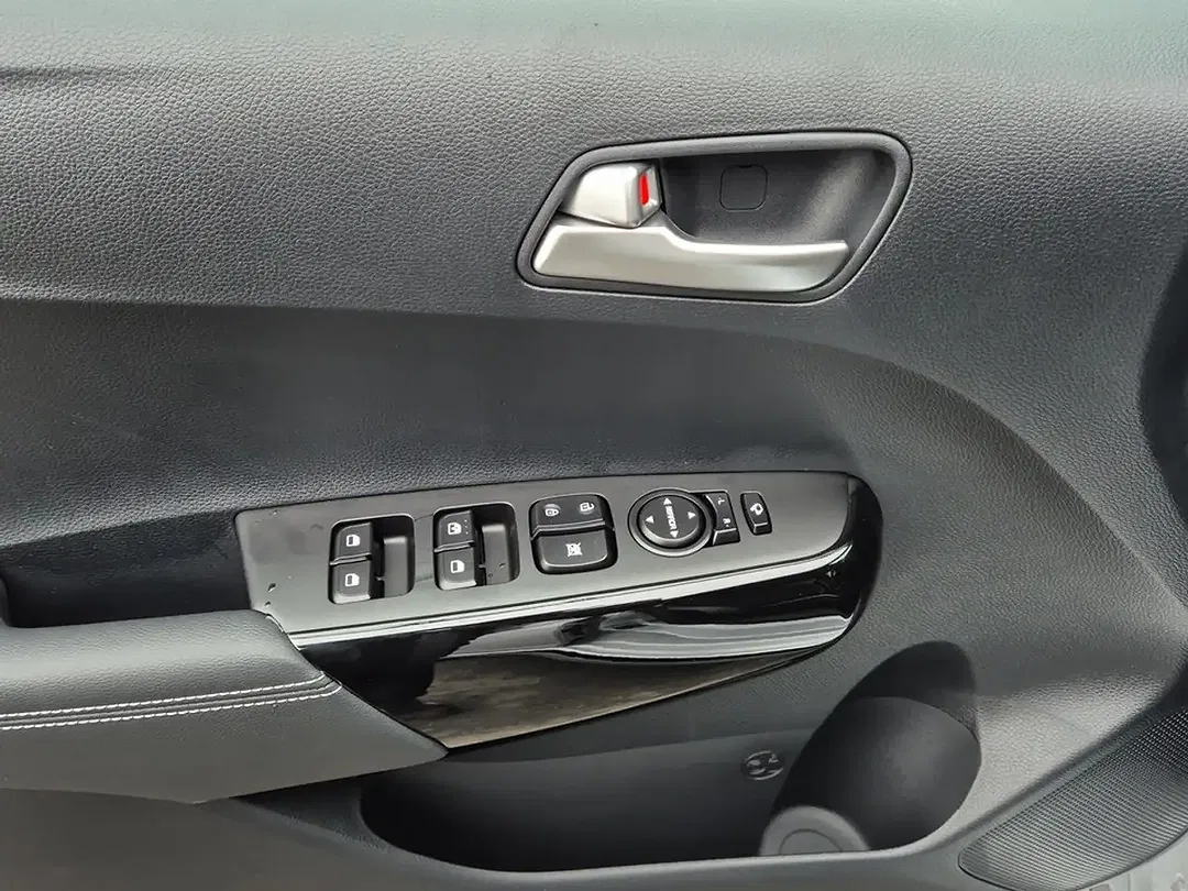 Kia Picanto - Thumbnail 7