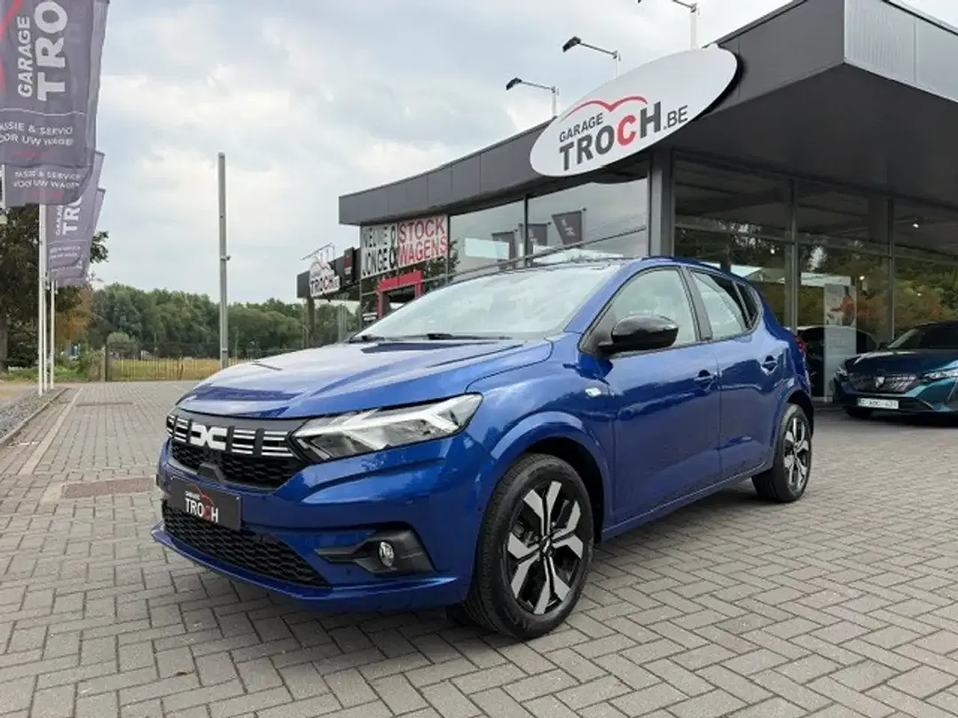 Dacia Sandero - Thumbnail 1