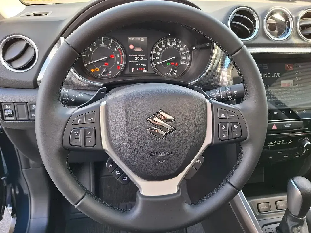 Suzuki Vitara - Thumbnail 12