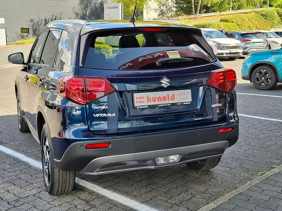 Suzuki Vitara - Thumbnail 5