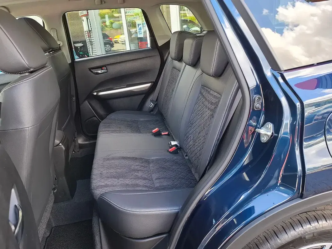 Suzuki Vitara - Thumbnail 8