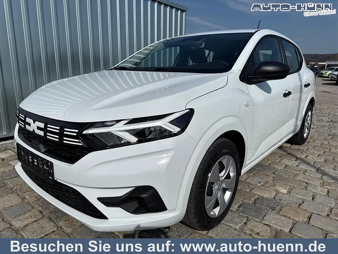 Dacia Sandero - Thumbnail 1