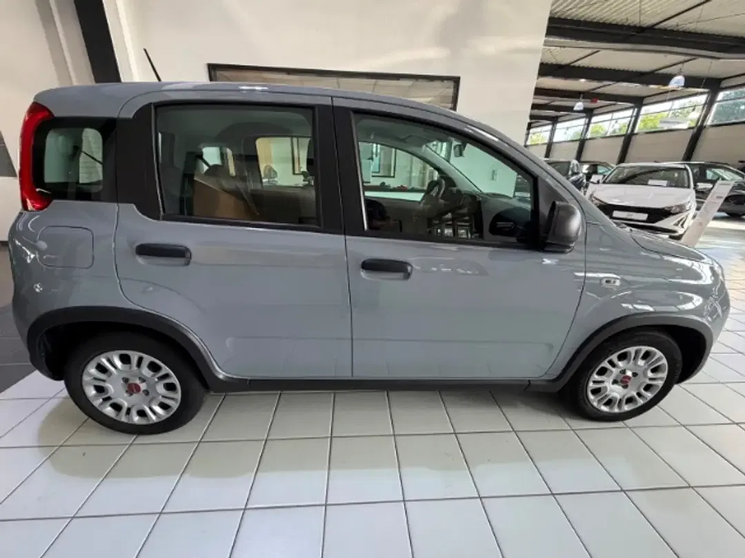 Fiat Panda - Thumbnail 4