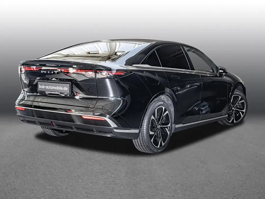 Mazda 6e - Thumbnail 4