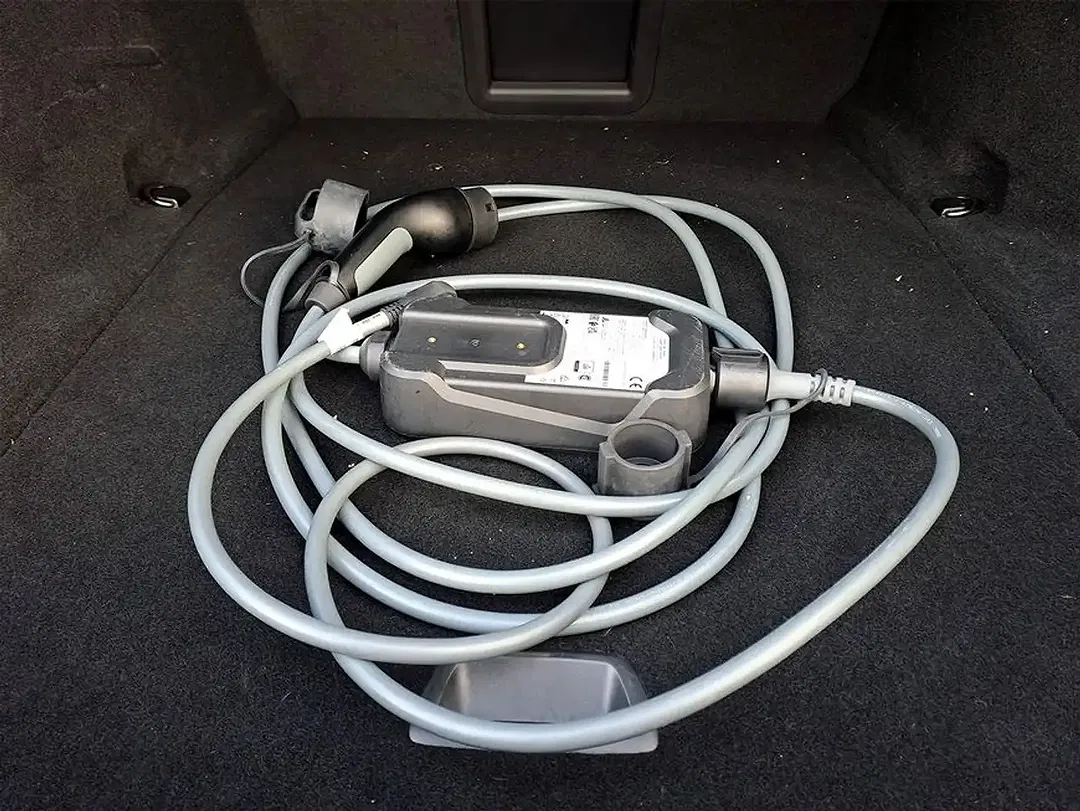 BMW i7 - Thumbnail 6