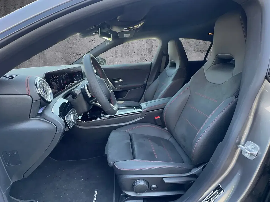 Mercedes-Benz CLA 200 - Thumbnail 9