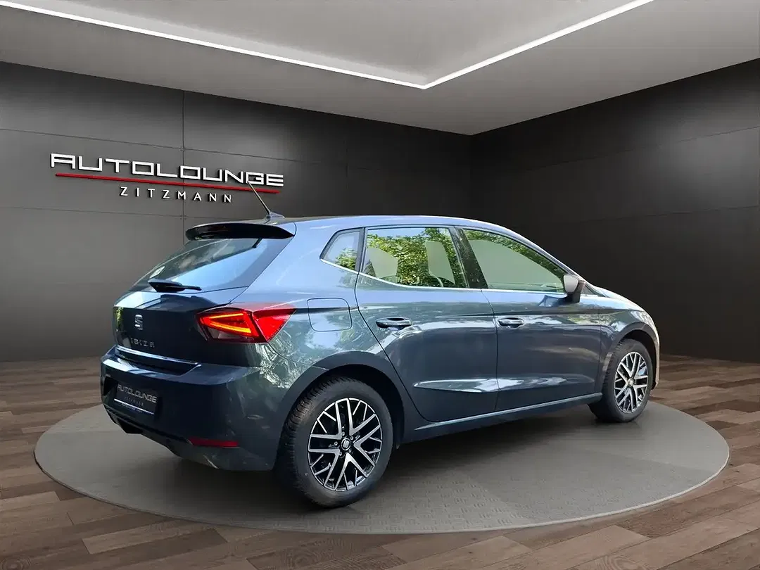 SEAT Ibiza - Thumbnail 5