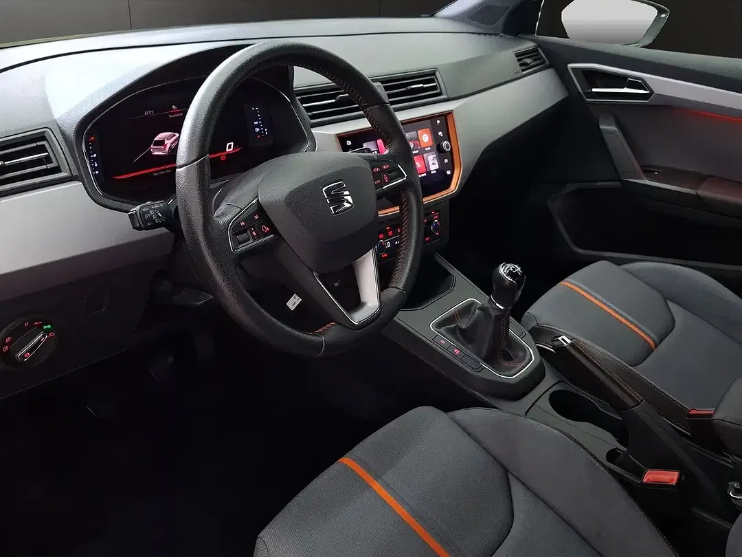 SEAT Ibiza - Thumbnail 9