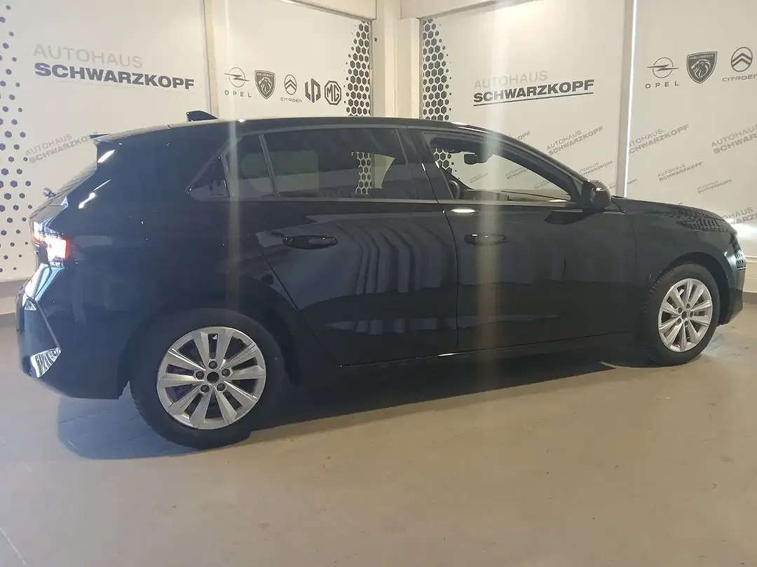 Opel Astra - Thumbnail 5