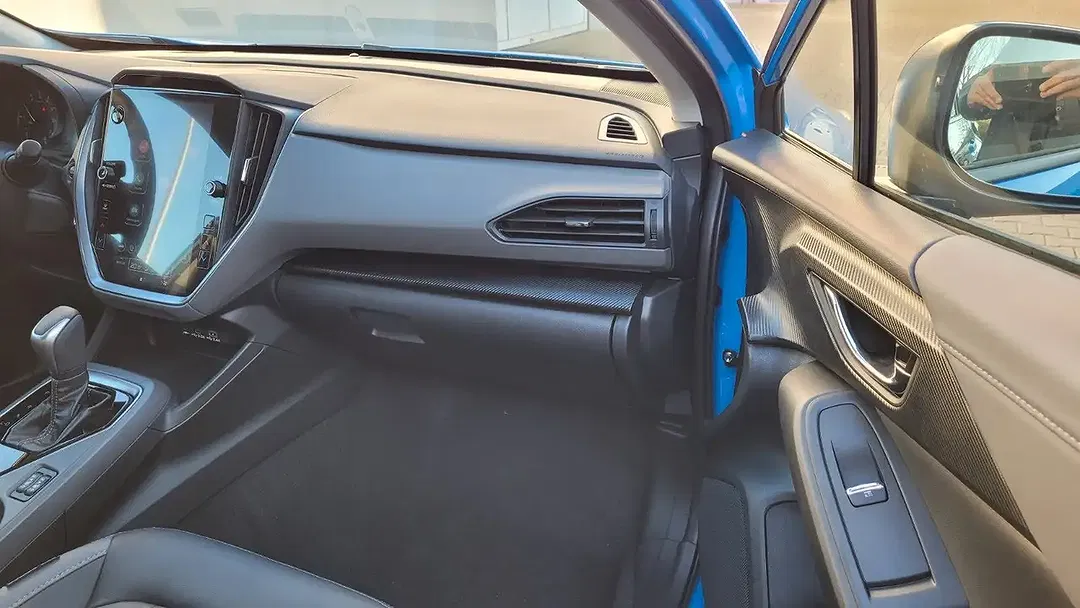 Subaru Crosstrek - Thumbnail 14
