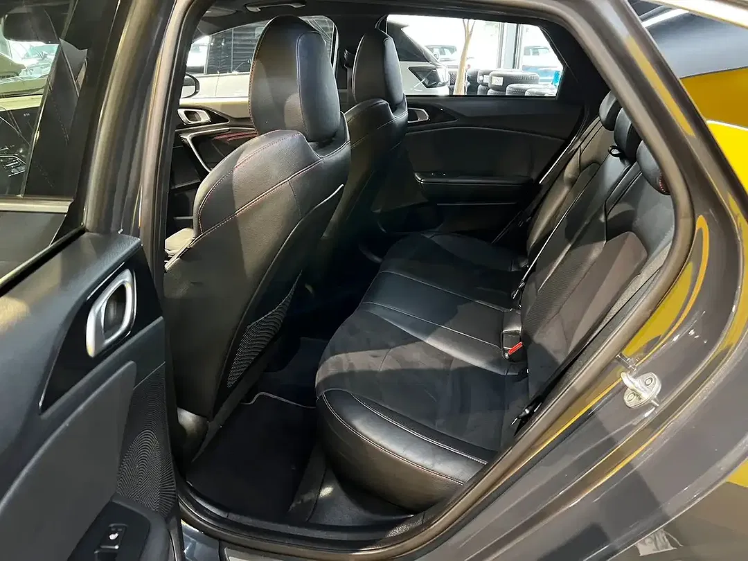 Kia Ceed / cee'd - Thumbnail 10