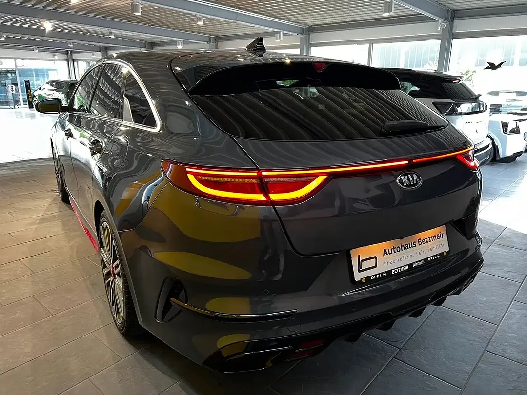 Kia Ceed / cee'd - Thumbnail 5