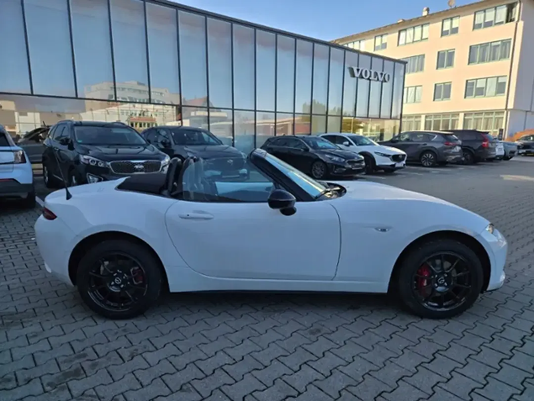 Mazda MX-5 - Thumbnail 10