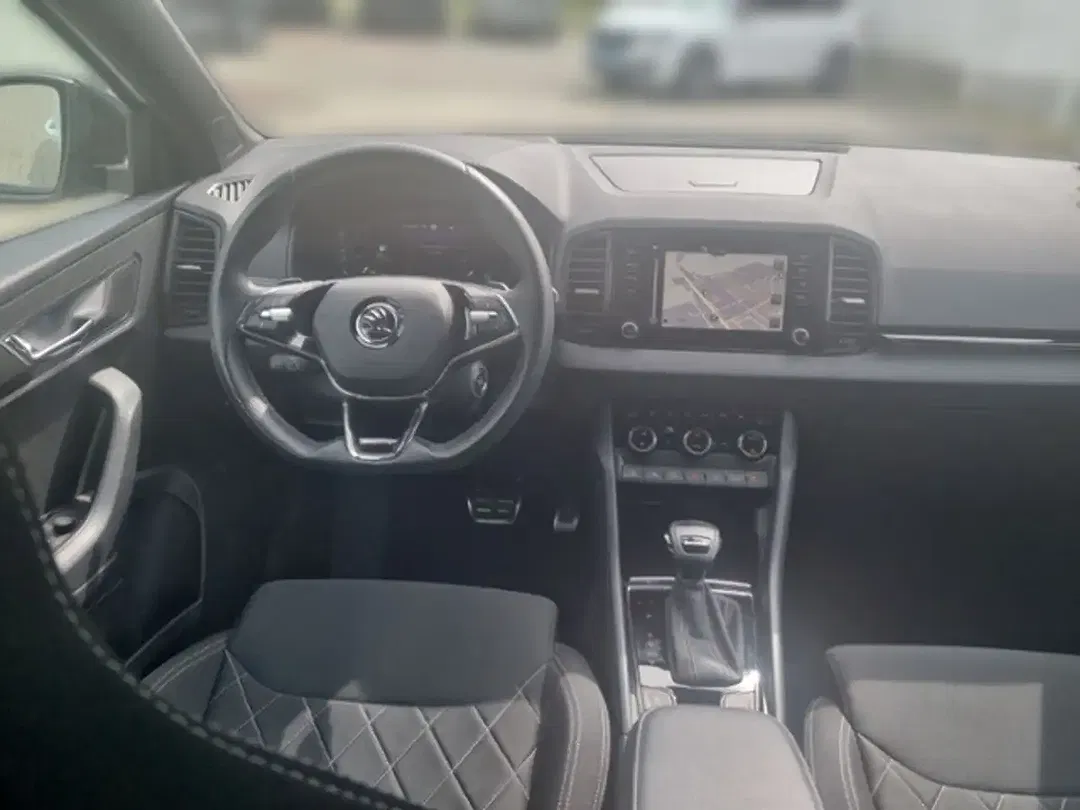 Skoda Karoq - Thumbnail 12