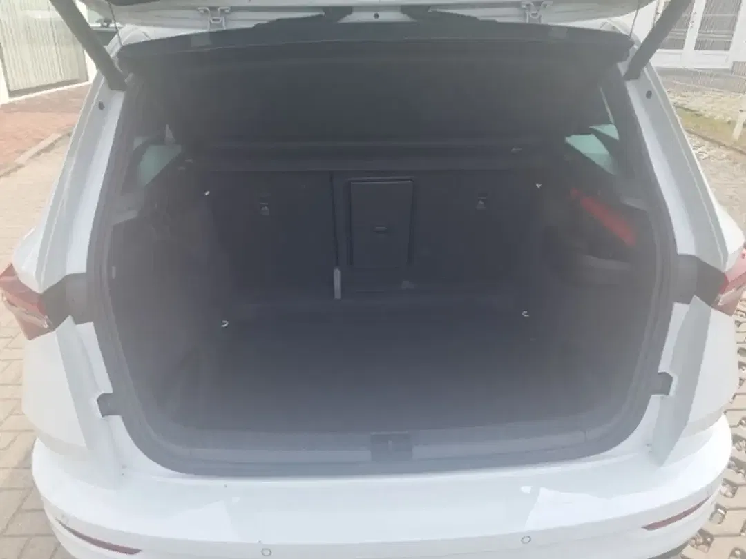 Skoda Karoq - Thumbnail 9