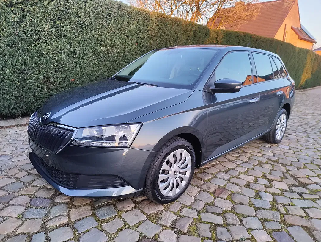 Skoda Fabia - Thumbnail 3