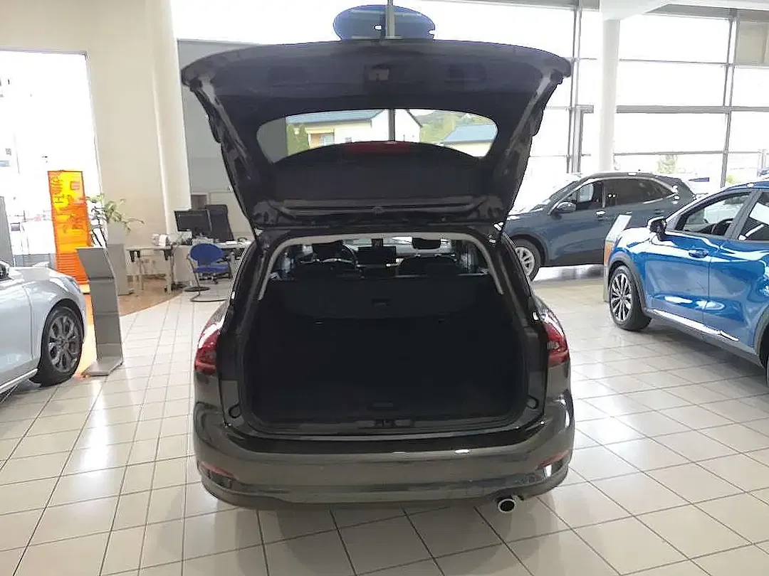 Ford Focus - Thumbnail 6