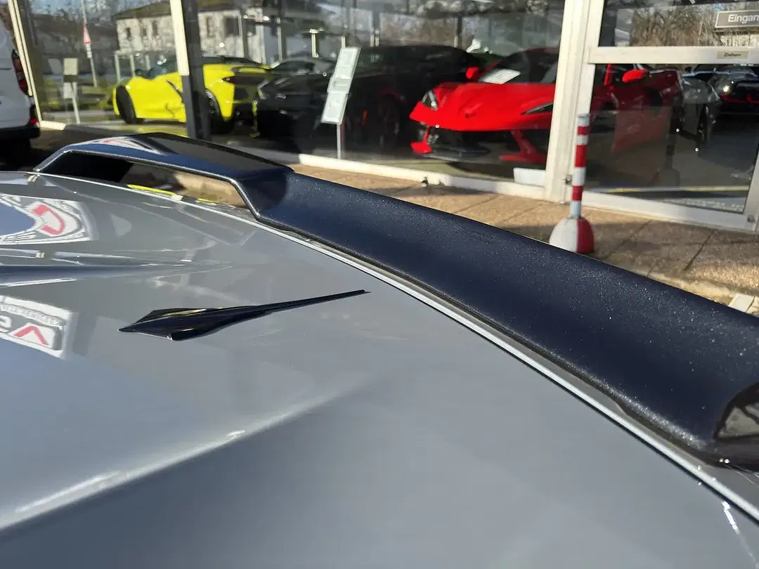 Corvette C8 - Thumbnail 15