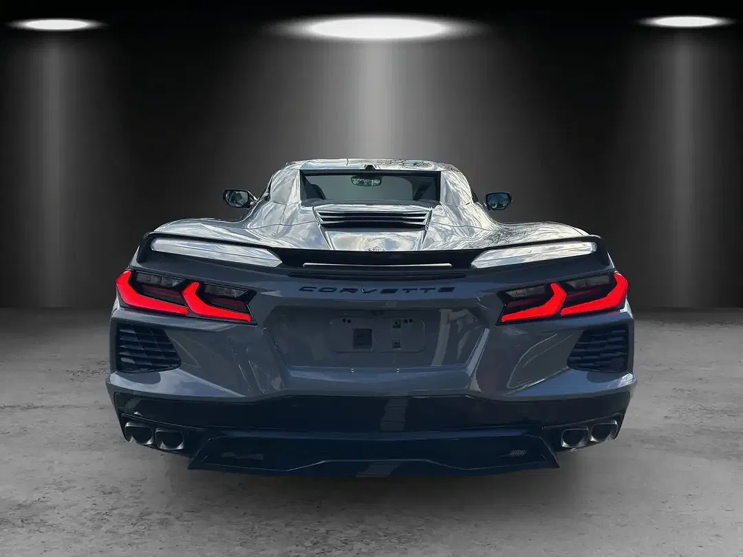 Corvette C8 - Thumbnail 4