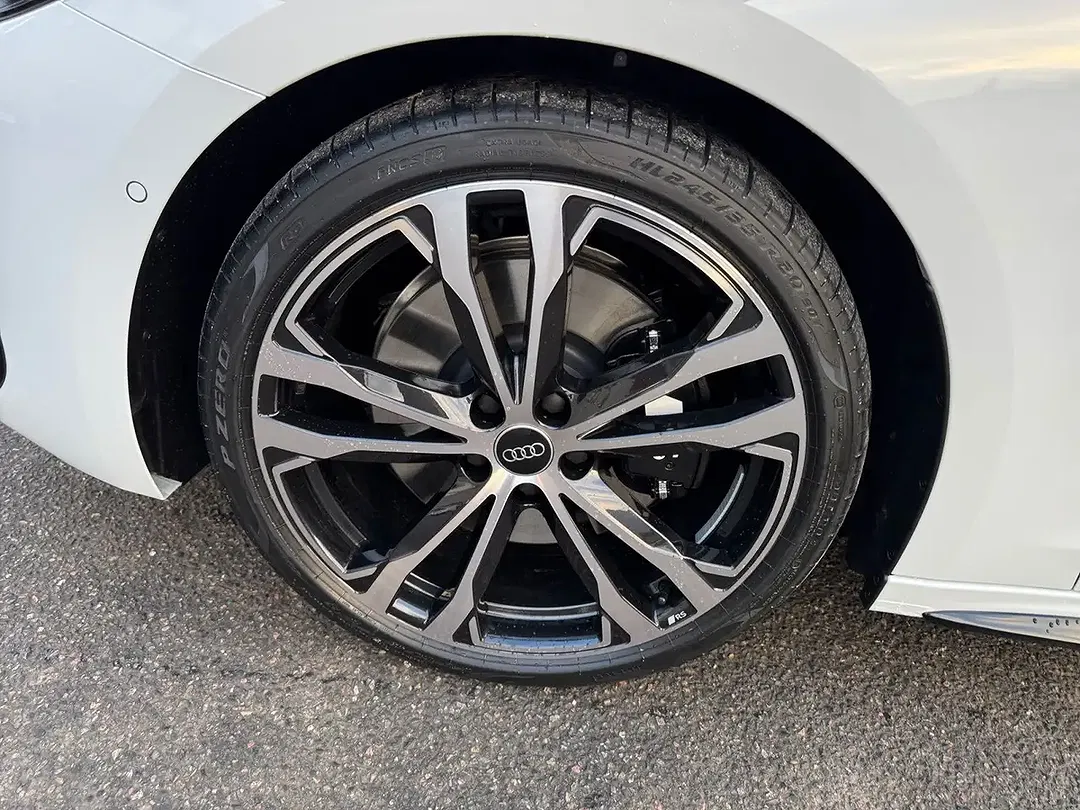 Audi S5 - Thumbnail 2