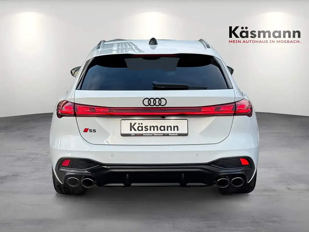 Audi S5 - Thumbnail 4