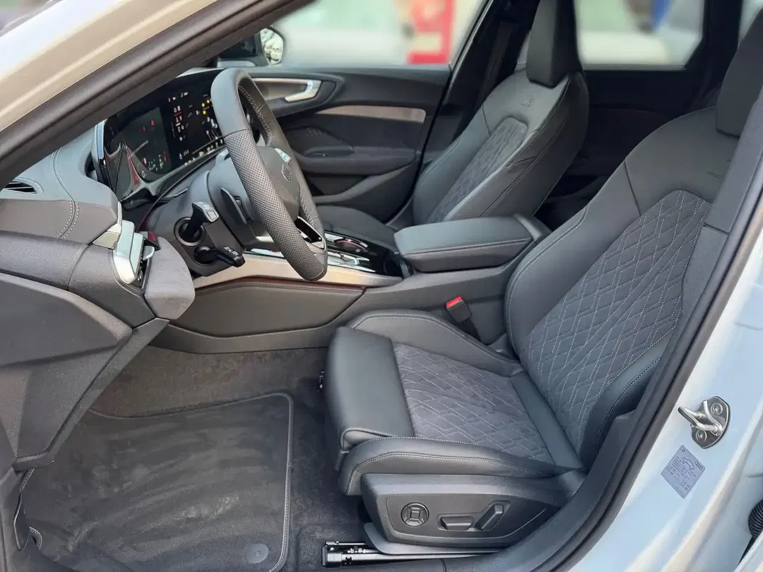 Audi S5 - Thumbnail 6