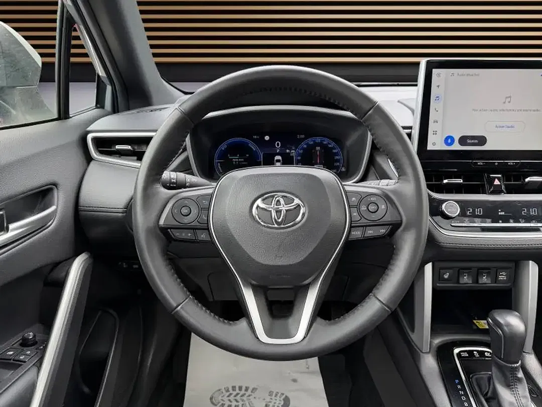 Toyota Corolla Cross - Thumbnail 15