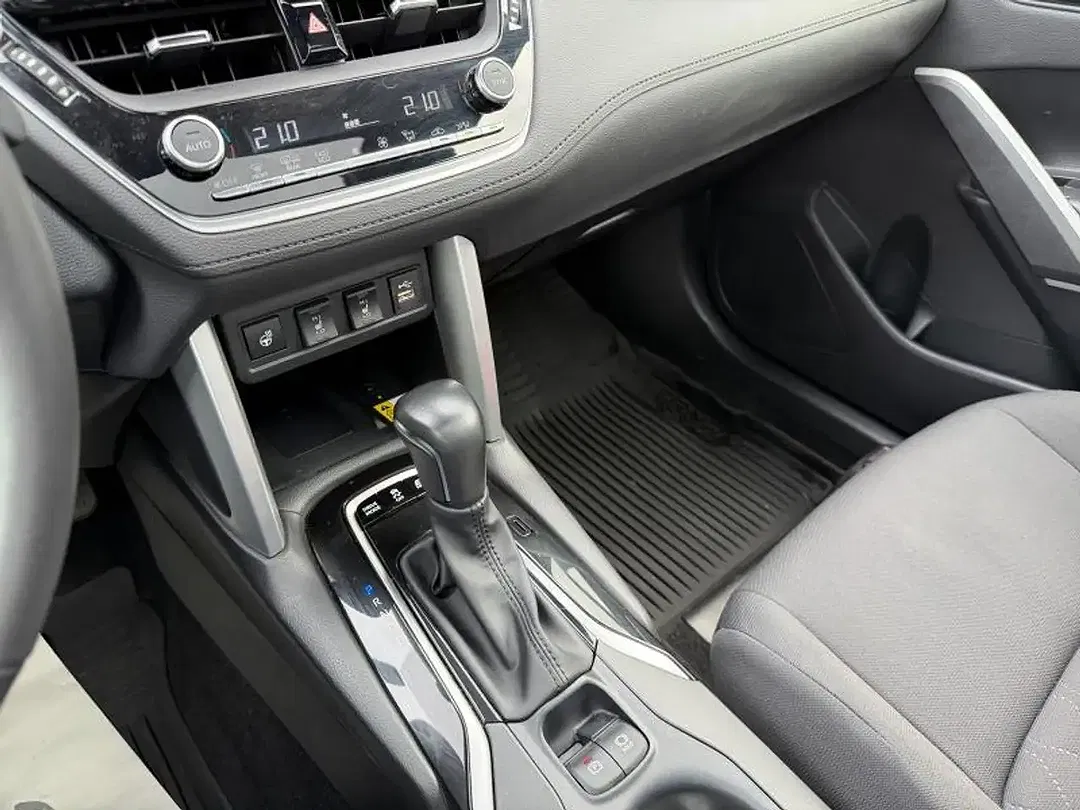 Toyota Corolla Cross - Thumbnail 21