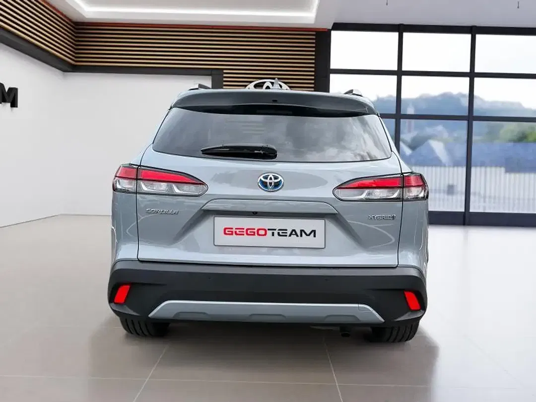Toyota Corolla Cross - Thumbnail 5