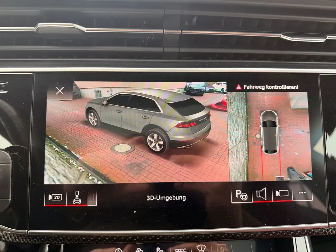 Audi SQ8 - Thumbnail 13