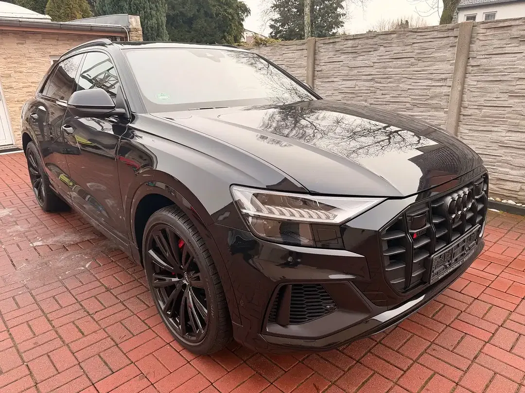 Audi SQ8 - Thumbnail 3