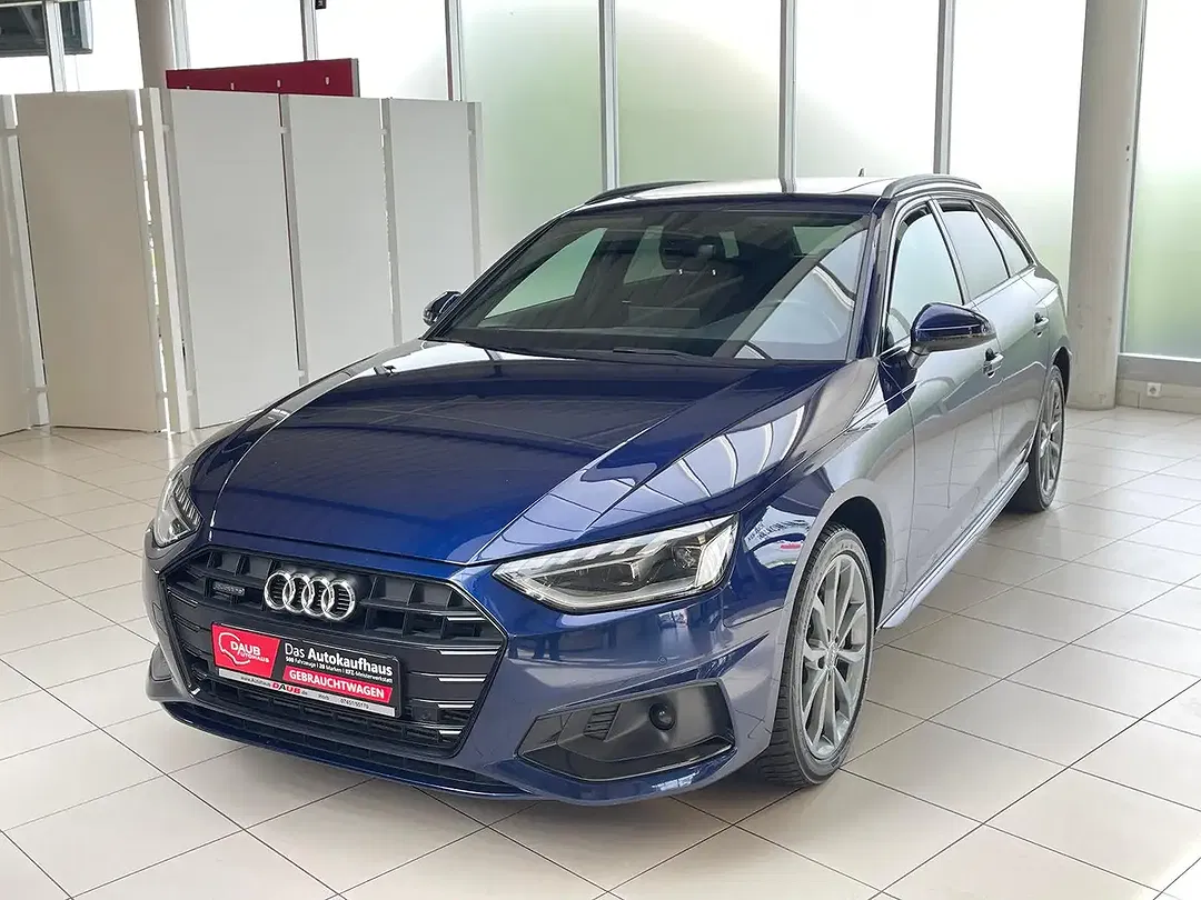 Audi A4 - Thumbnail 2