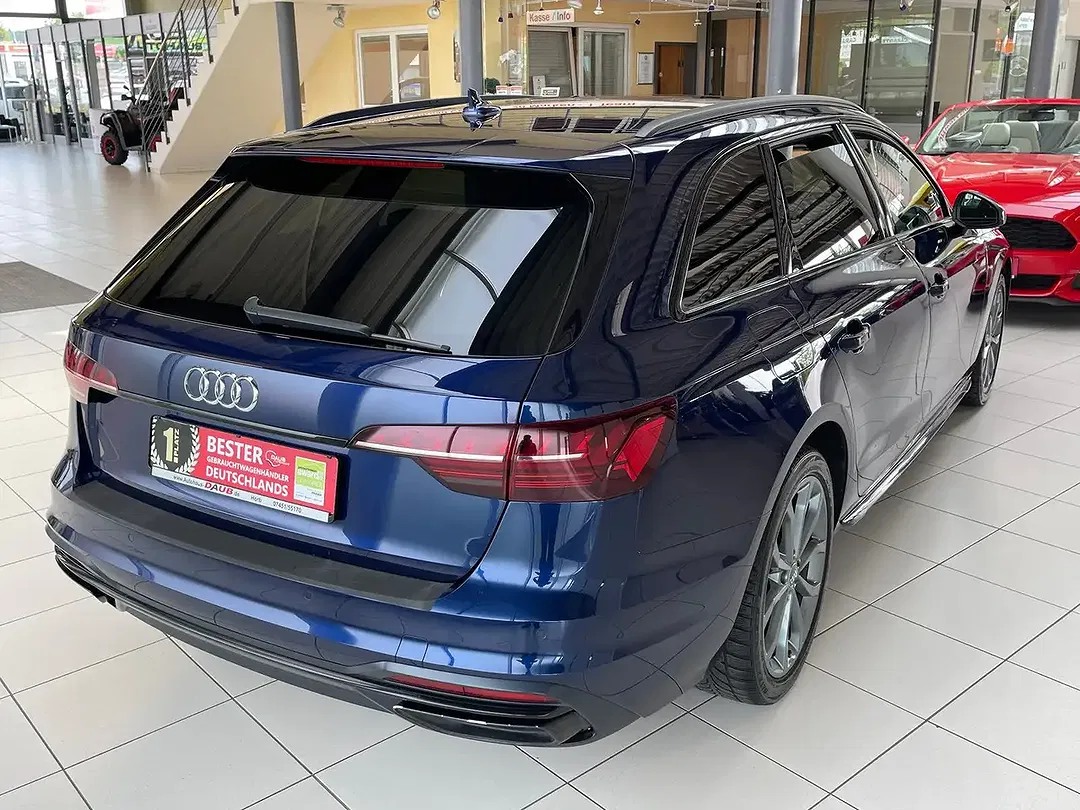 Audi A4 - Thumbnail 5