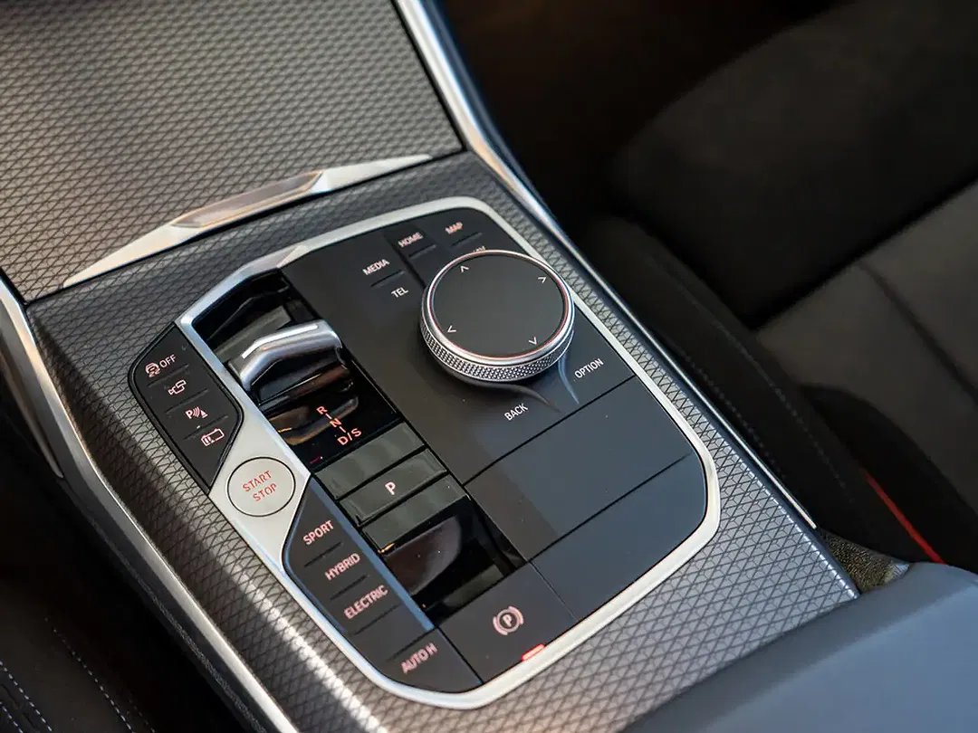 BMW 330 - Thumbnail 15