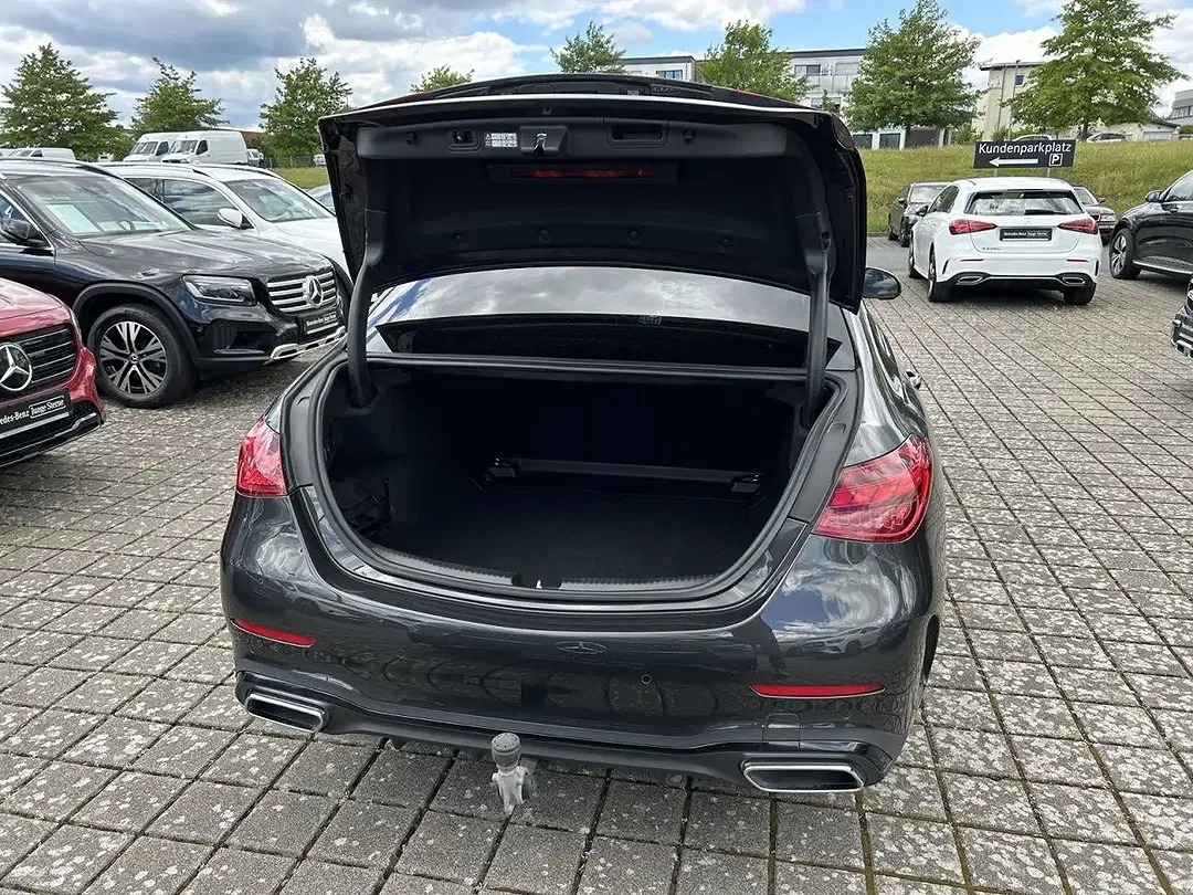 Mercedes-Benz C 300 - Thumbnail 9