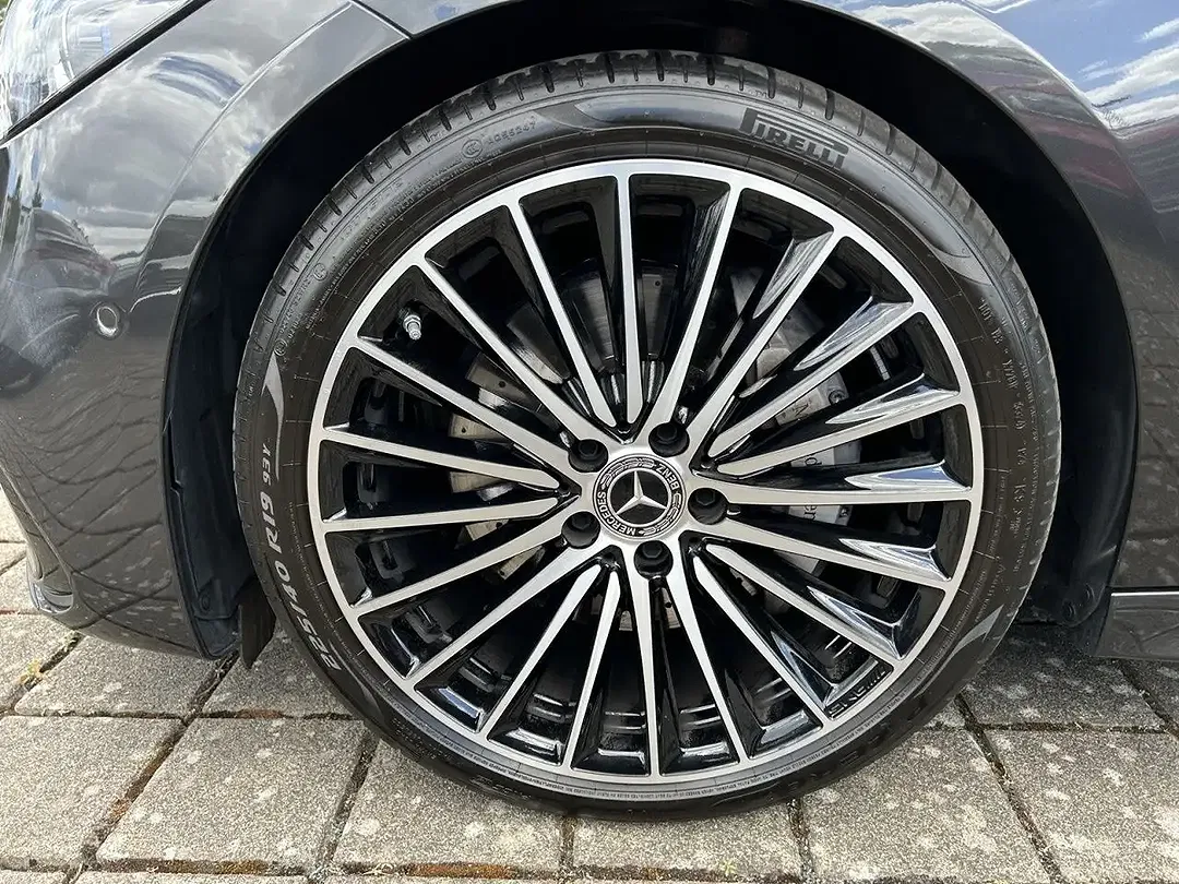 Mercedes-Benz C 300 - Thumbnail 10