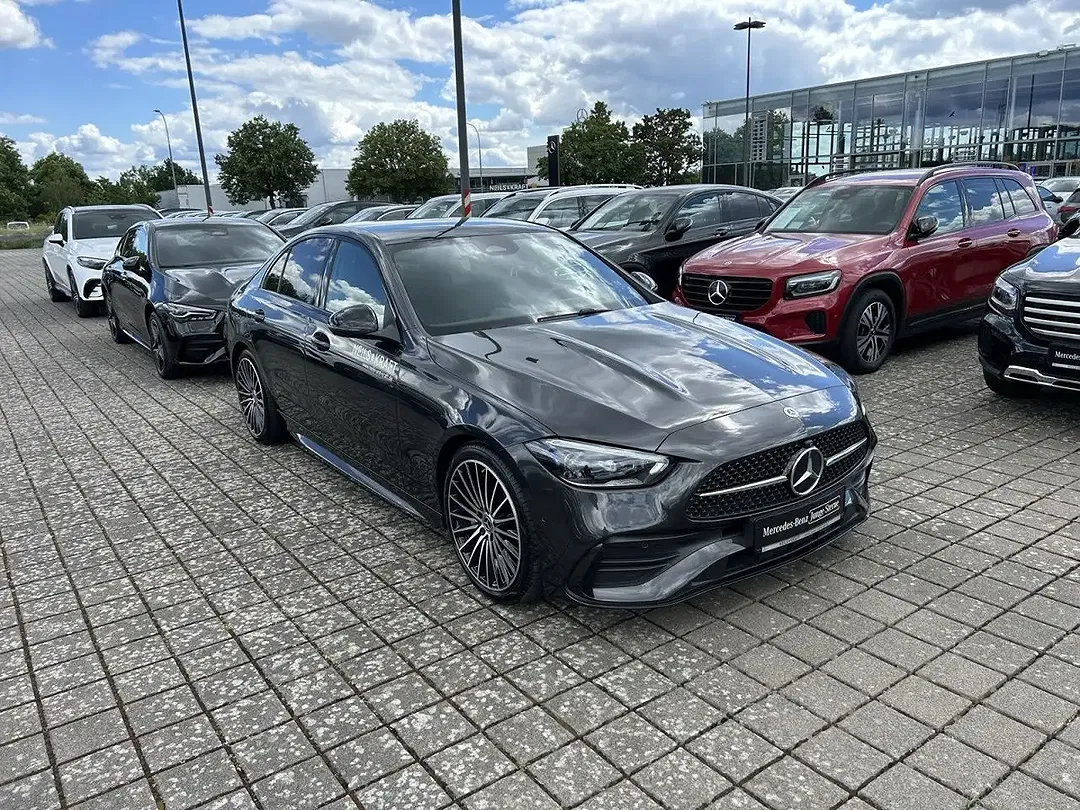 Mercedes-Benz C 300 - Thumbnail 3