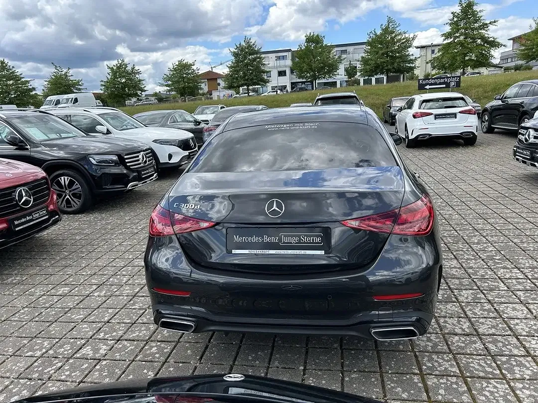 Mercedes-Benz C 300 - Thumbnail 6