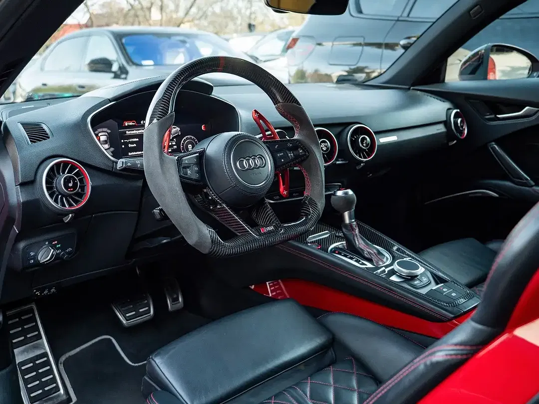 Audi TTS - Thumbnail 12