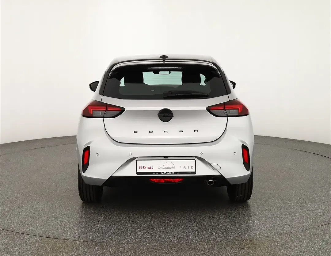 Opel Corsa - Thumbnail 3