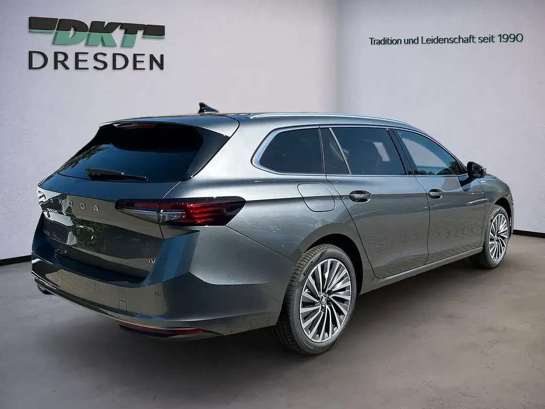 Skoda Superb - Thumbnail 5
