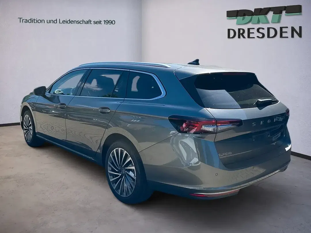 Skoda Superb - Thumbnail 7