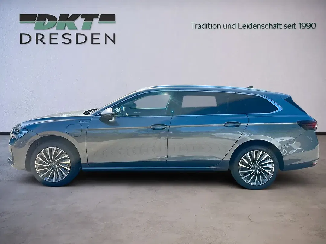Skoda Superb - Thumbnail 8