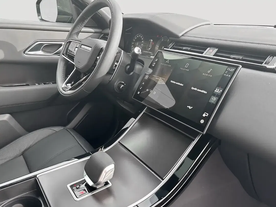 Land Rover Range Rover Velar - Thumbnail 12