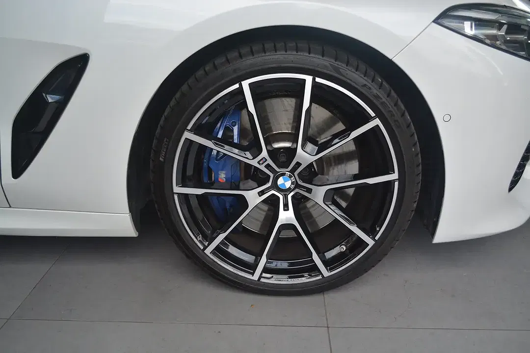BMW 840 - Thumbnail 6
